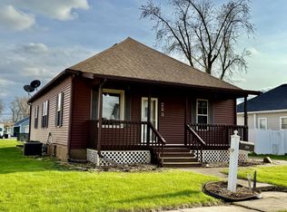 223 E 2nd St, Oglesby, IL 61348