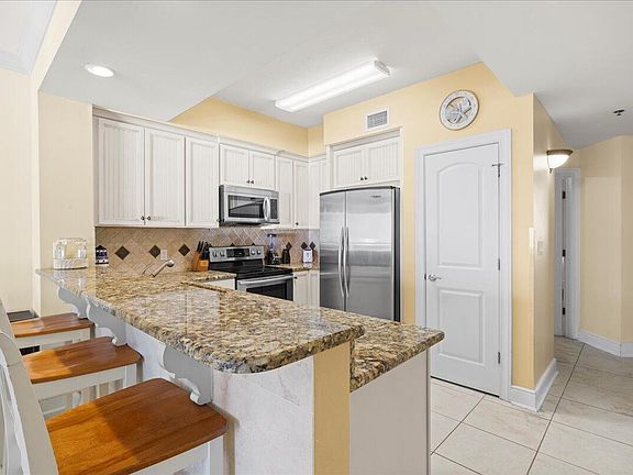 4th image of 1150 Santa Rosa Blvd Unit 520