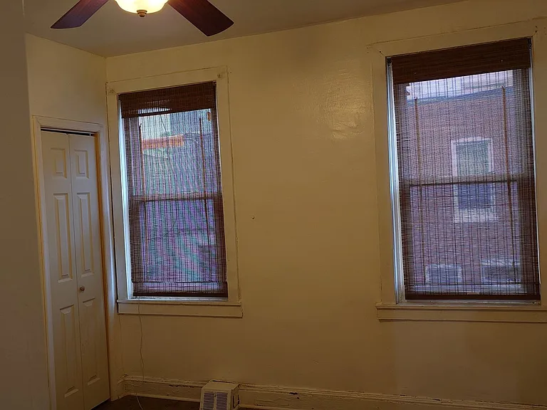 2224 Latona St — Photo 7