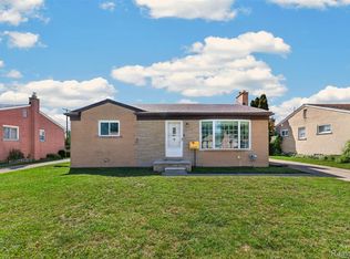 32137 Hees St, Livonia, MI 48150