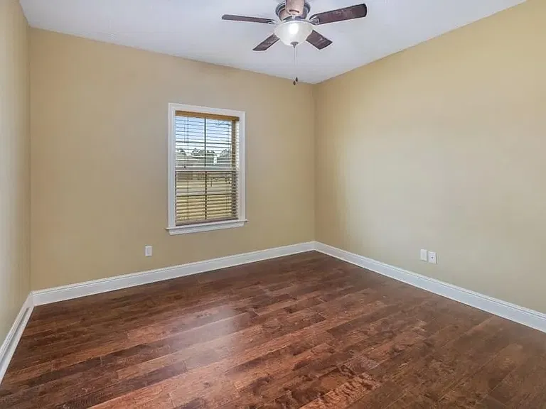 2750 Ithaca Dr — Photo 12