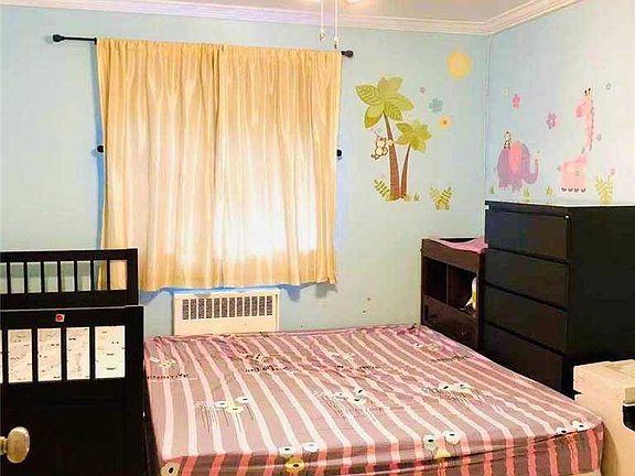 5th image of 44-69 Kissena Blvd APT 3L