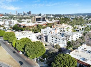 332 N La Peer Dr, Beverly Hills, CA 90211