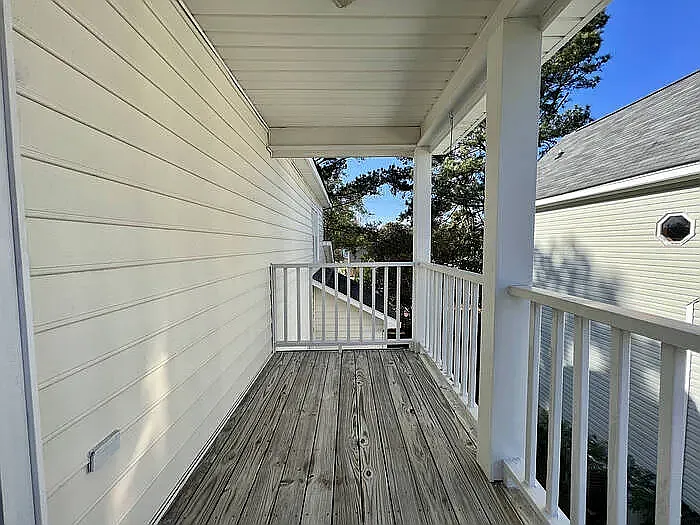 102 Ashley Ct — Photo 14