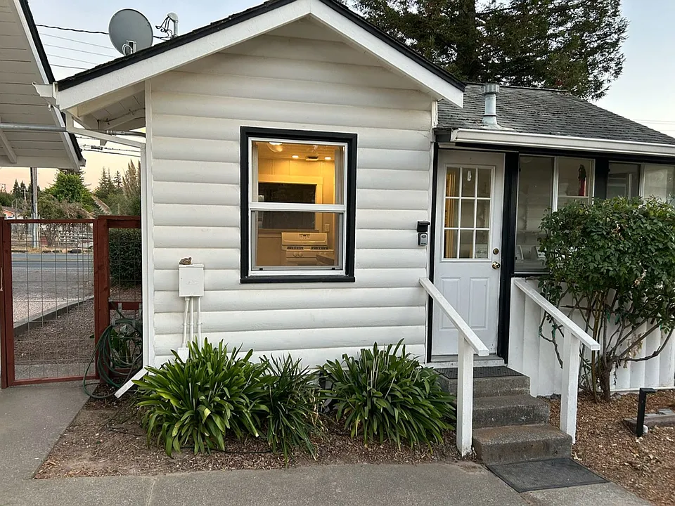 7832 Mill Station Rd