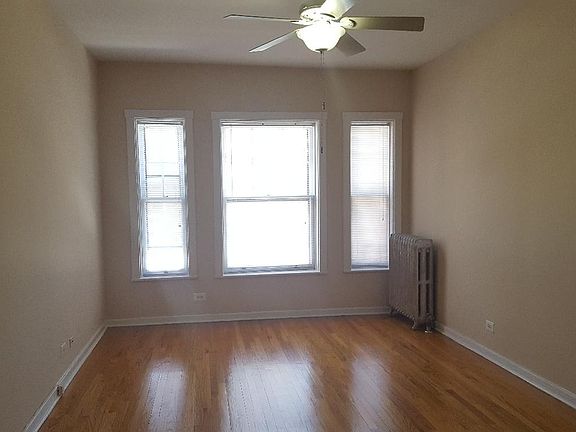3rd image of 207 S Kenilworth Ave APT 2