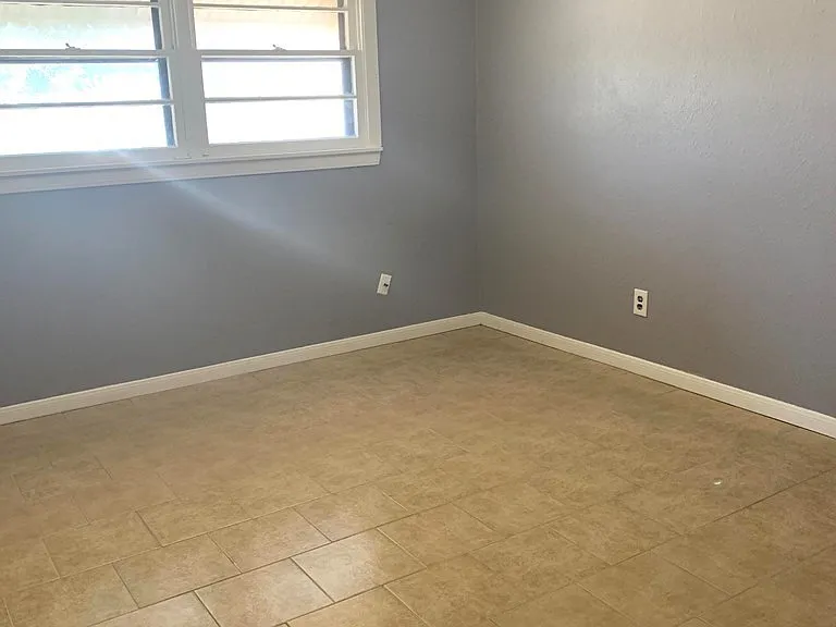 3615 Dawn Ave — Photo 6