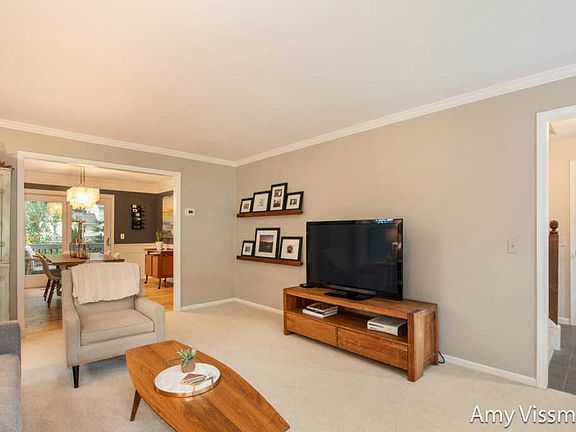 5th image of 7673 Candlewood Dr SE