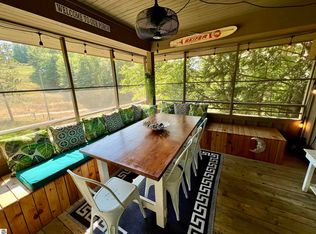 2 Hawks Nest Gln, Glen Arbor, MI 49636