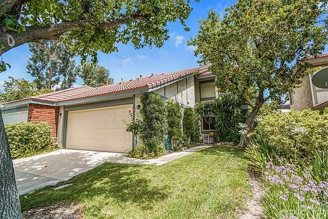 1st image of 28956 Marilyn Dr