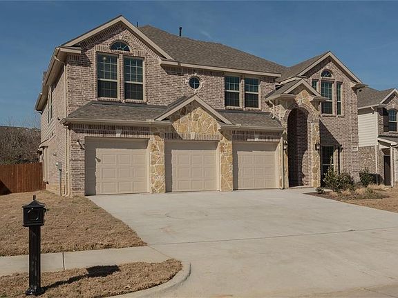 3rd image of 4122 Boxwood Dr