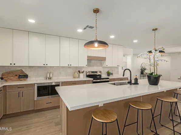 2651 W ISABELLA Avenue, Mesa, AZ 85202