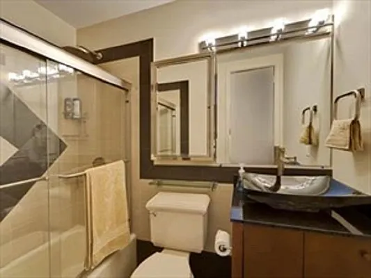 Rented by Corcoran | media 9