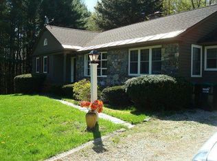 285 Stockbridge Rd, Lee, MA 01238