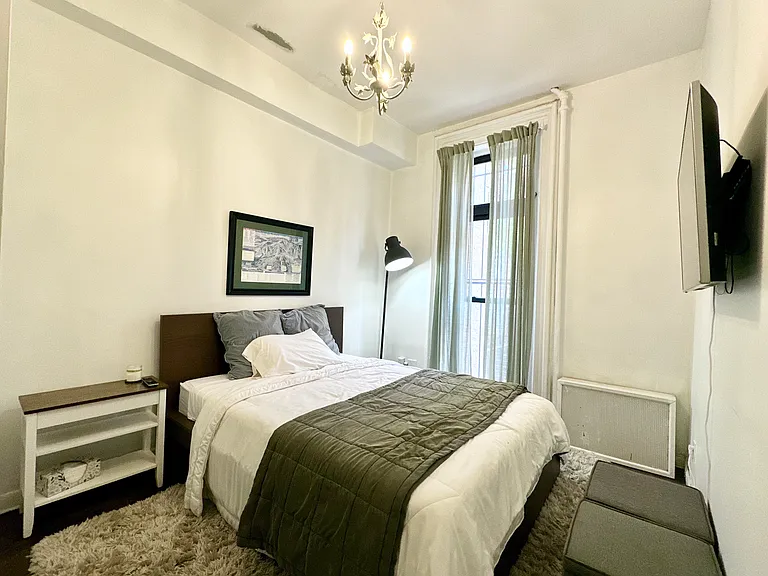 179 Herkimer St #1 — Photo 10