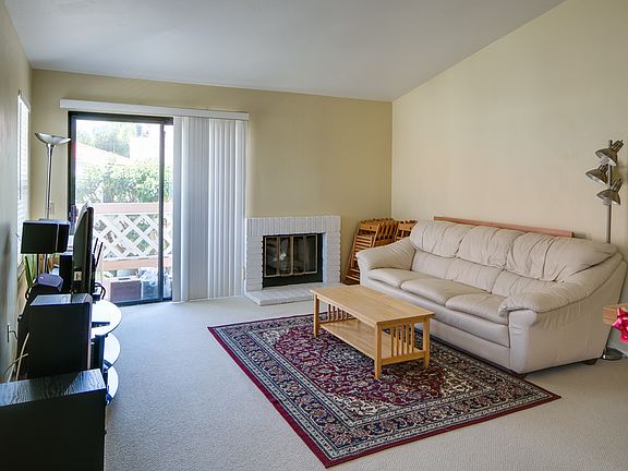 3rd image of 9316 Twin Trails Dr Unit 201