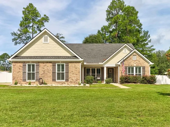 215 Lockner Dr, Rincon, GA 31326