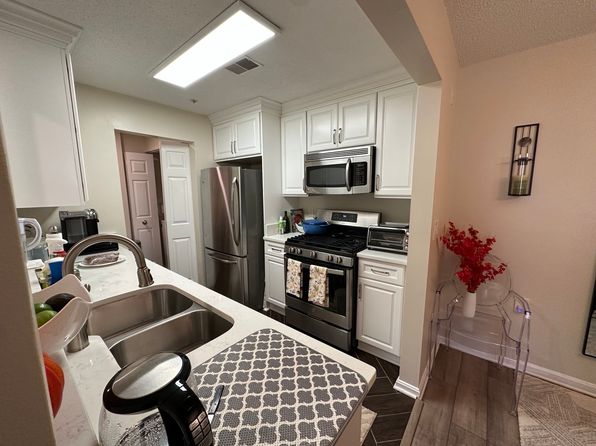10001 Vanderbilt Cir APT 5