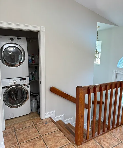 560 11th St SW — Photo 10