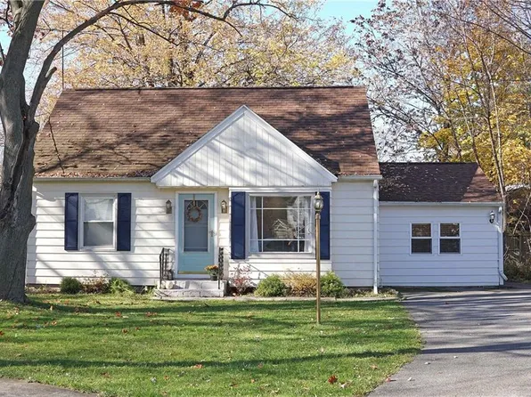 211 Tamarack St, Liverpool, NY 13088