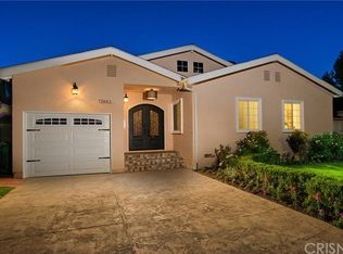 17443 Collins St, Encino, CA 91316