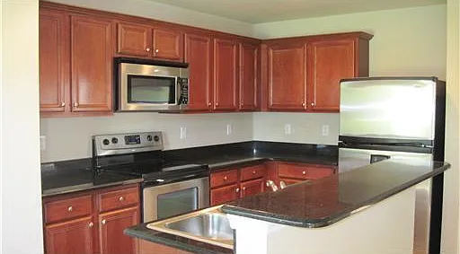5319 SE Mitchell Ln — Photo 2