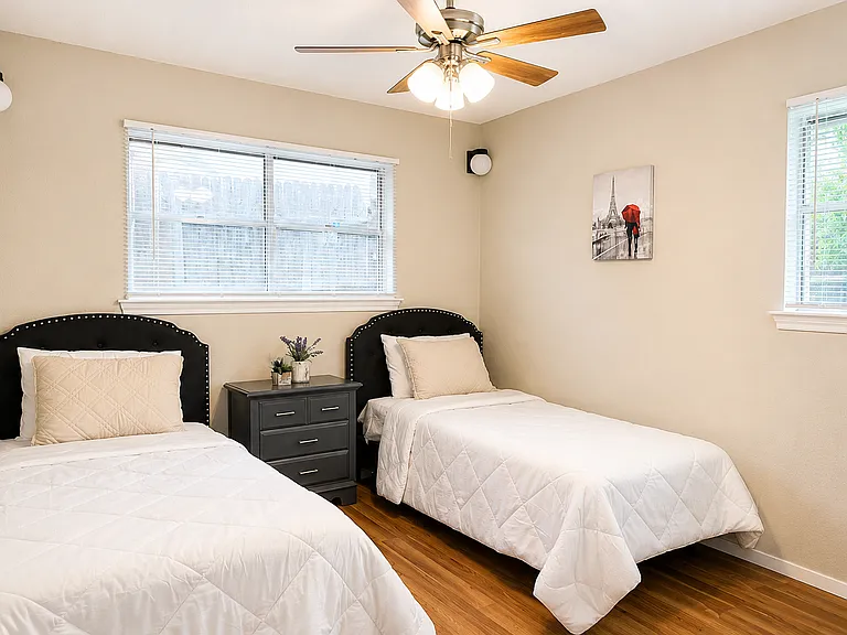 1607 Sagebrush Trl — Photo 15