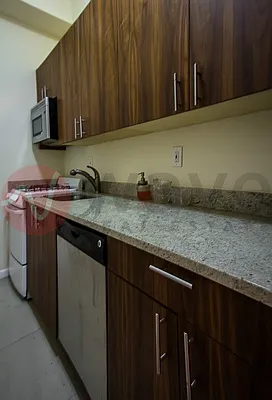 Rented by Wave Real Estate Group | media 35