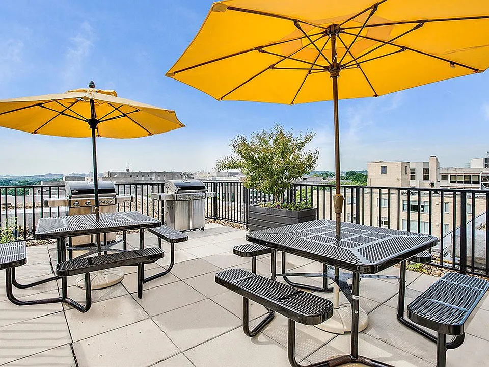 Rooftop deck with grills