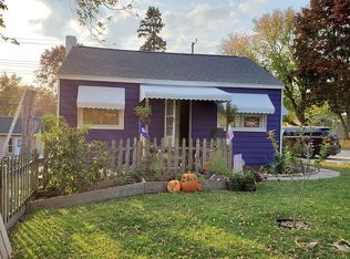 800 S Cass Lake Rd, Waterford, MI 48328