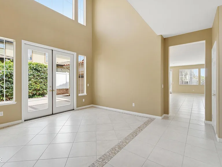 1696 Salt River Ave — Photo 9
