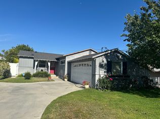 6046 Van Noord Ave, Van Nuys, CA 91401