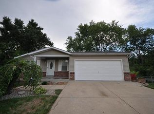 1210 Cypress Ct, Troy, MO 63379