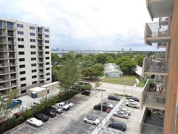 4th image of 7545 E Treasure Dr APT 7J