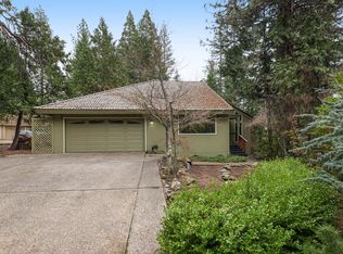 34 Hilltop Ct, Murphys, CA 95247