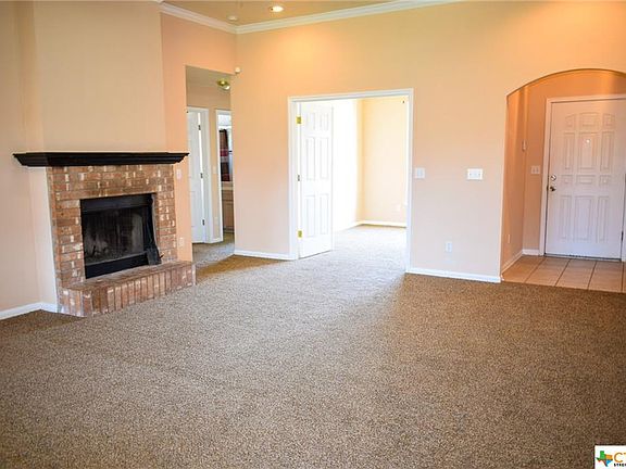 3rd image of 505 Medina Dr