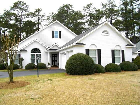 1st image of 111 Fairway Dr
