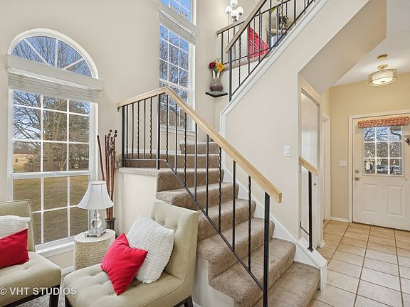 4th image of 1635 Woodhaven Ct #1635