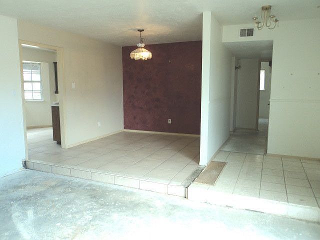 1st image of 11817 El Solindo Ave NE
