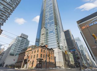 180 University Ave #4108, Toronto, ON M5H 0A2