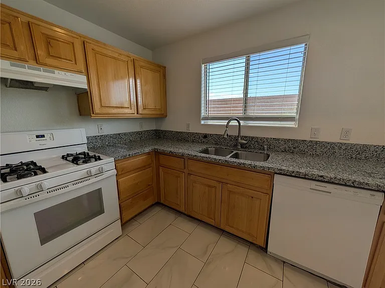 7975 Twain Harte St — Photo 10