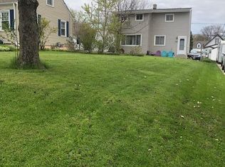 3535 S 33rd St, Milwaukee, WI 53221