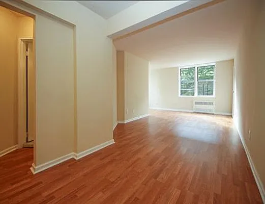 Rented by SW Queens Mezzanine | media 10