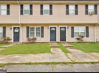 1100 Pineland Ave APT 2D, Hinesville, GA 31313