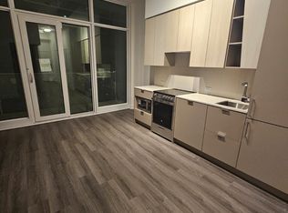 3883 Quartz Rd #2506, Mississauga, ON L5B 0M4