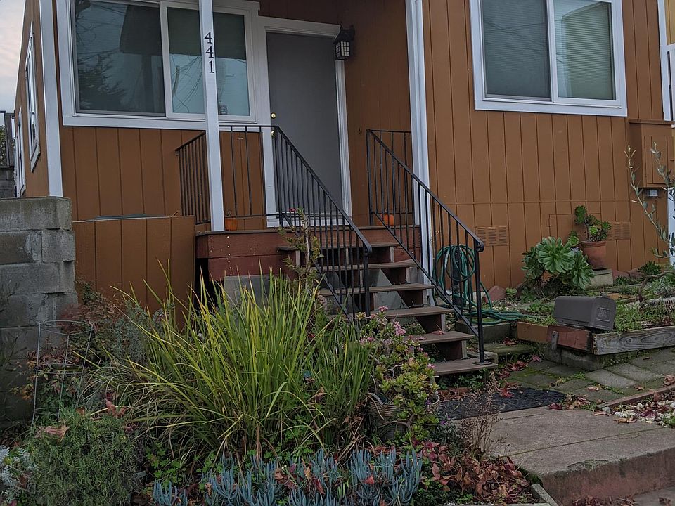 1st image of 441 Kensington Ave