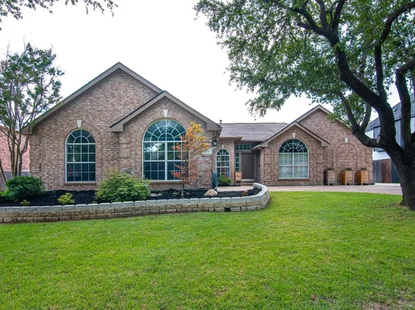 307 Madeline Cv, Trophy Club, TX 76262