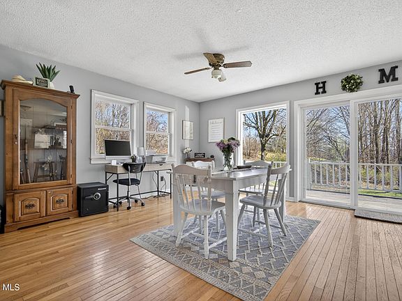 4th image of 47 Halterman Road