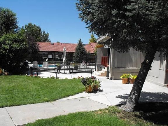 2nd image of 60 Douglas Ln