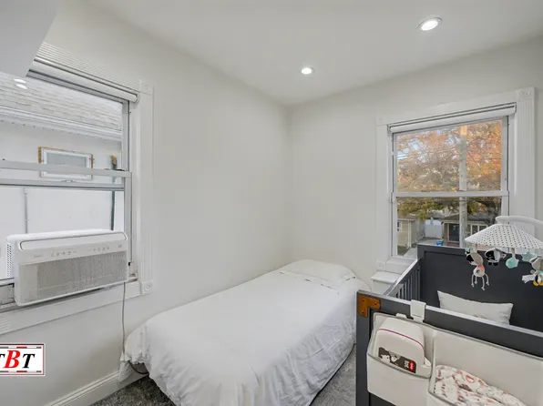 1836 East 27th Street image 22 of 34